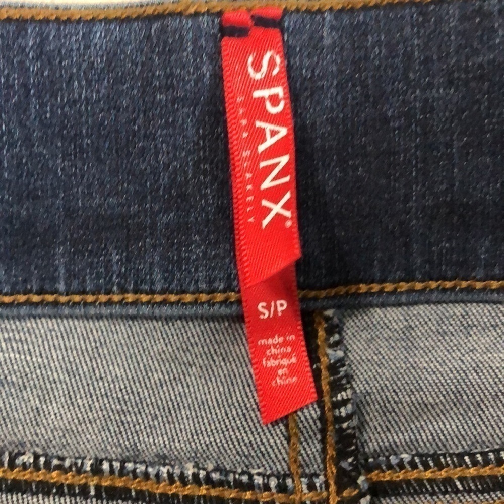 Spanx skinny lightly distressed jeans size S EUC - Picture 8 of 12
